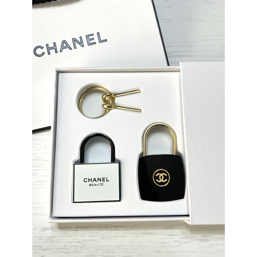 CHANEL - シャネル ラコレクション 2024年 キーホルダー セット CHANEL - シャネル ラコレクション 2024年 キーホルダー セット