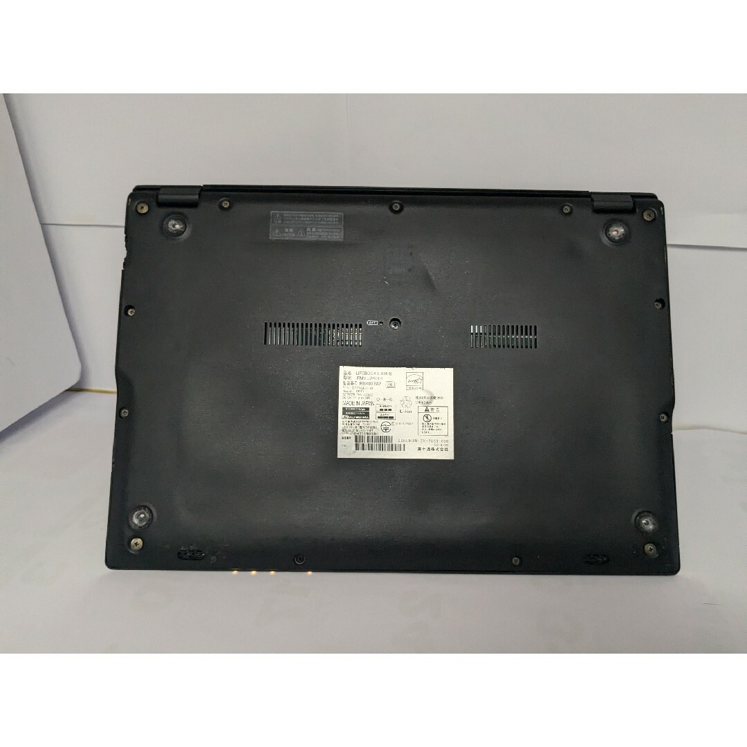 爆速&超軽量&薄型 富士通LIFEBOOK ノートパソコン カメラ付2 爆速&超軽量&薄型 富士通LIFEBOOK ノートパソコン カメラ付2