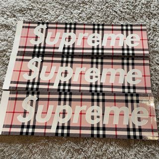 シュプリーム(Supreme)の3枚 supreme Burberry ステッカー(その他)