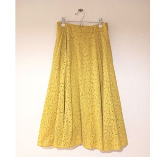 テチチ(Techichi)の美品 テチチ スカート イエロー レース(ロングスカート)