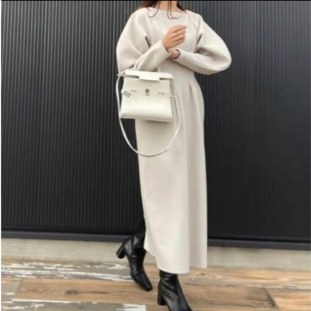 maison de Dolce. メゾンドドルチェWニットシェイプワンピース maison de Dolce. メゾンドドルチェWニットシェイプワンピース