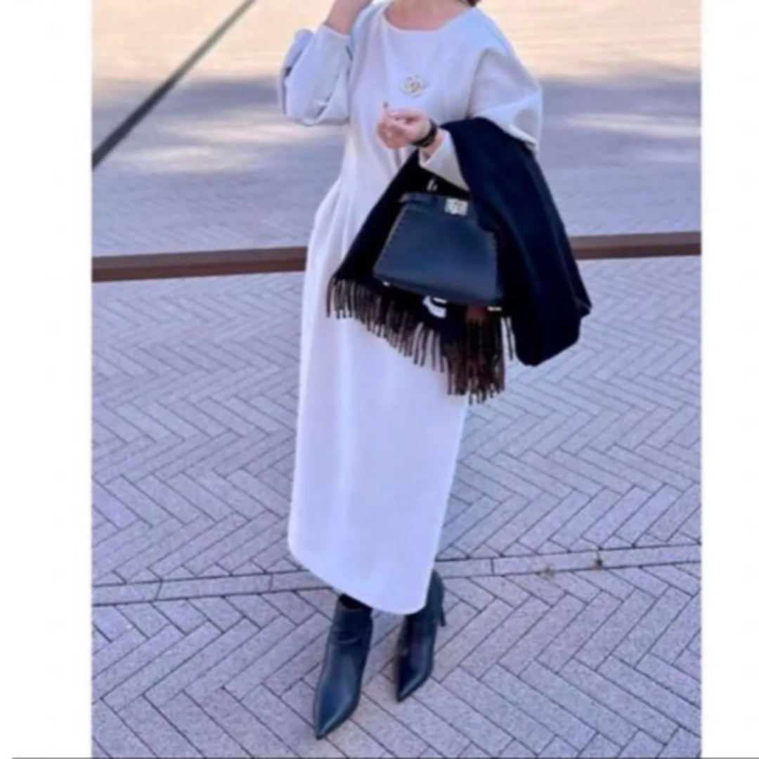 maison de Dolce. メゾンドドルチェWニットシェイプワンピース maison de Dolce. メゾンドドルチェWニットシェイプワンピース
