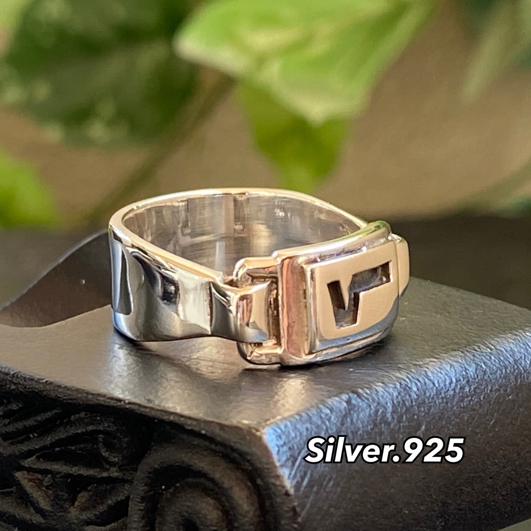 ベルサーニ【24号】シルバーリングVERSANI NY ロゴ入りプレート ベルサーニ【24号】シルバーリングVERSANI NY ロゴ入りプレート