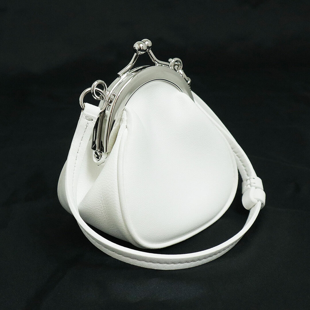 Maison Margiela(旧Maison Martin Margiela) - メゾン マルジェラ 4ステッチ タビ マイクロ コインケース 小銭入れ がま口 財布 ラムスキン レザー ホワイト 白 シルバー金具 SA1VL0004 箱付 Maison Margiela(新品・未使用品)の通販 by ブランドシティ|メゾン Maison Margiela(旧Maison Martin Margiela) - メゾン マルジェラ 4ステッチ タビ マイクロ コインケース 小銭入れ がま口 財布 ラムスキン レザー ホワイト 白 シルバー金具 SA1VL0004 箱付 Maison Margiela(新品・未使用品)の通販 by ブランドシティ|メゾン