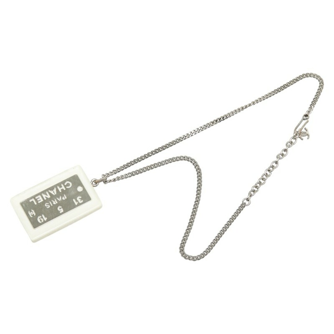 CHANEL - シャネル カンボン プレート ネックレス プラスチック CHANEL - シャネル カンボン プレート ネックレス プラスチック