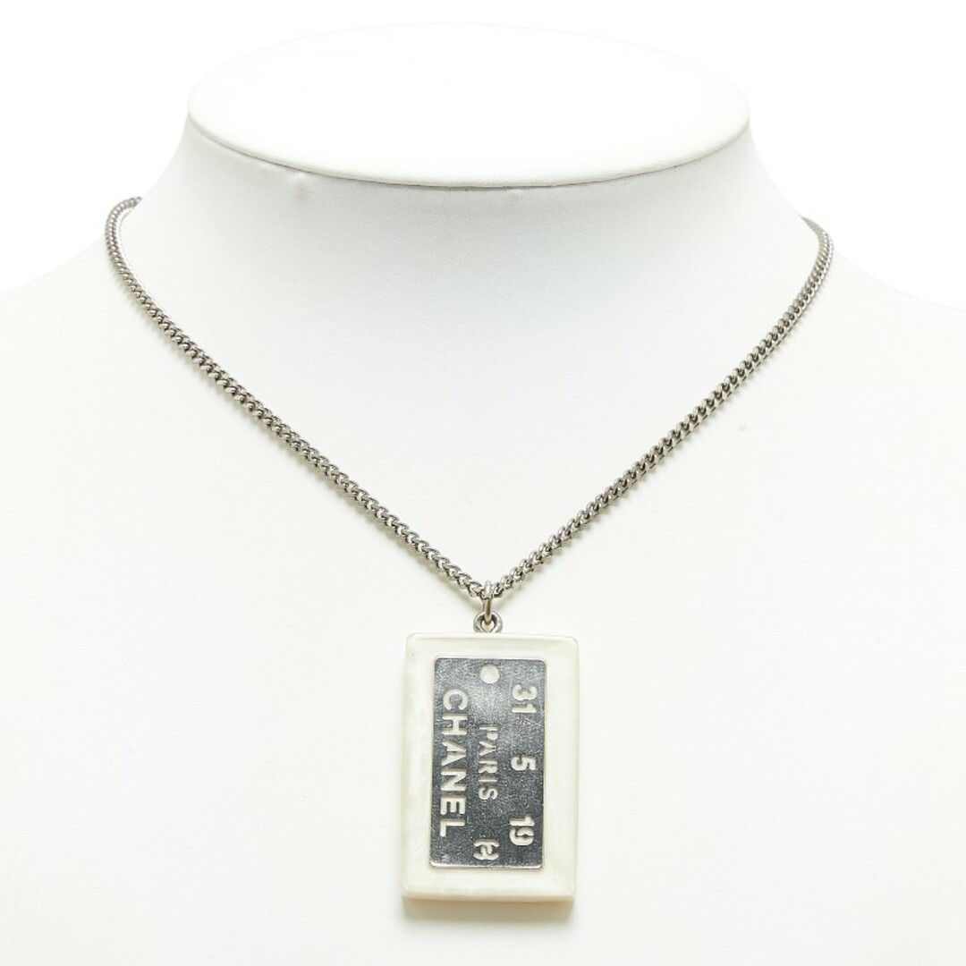 CHANEL - シャネル カンボン プレート ネックレス プラスチック CHANEL - シャネル カンボン プレート ネックレス プラスチック