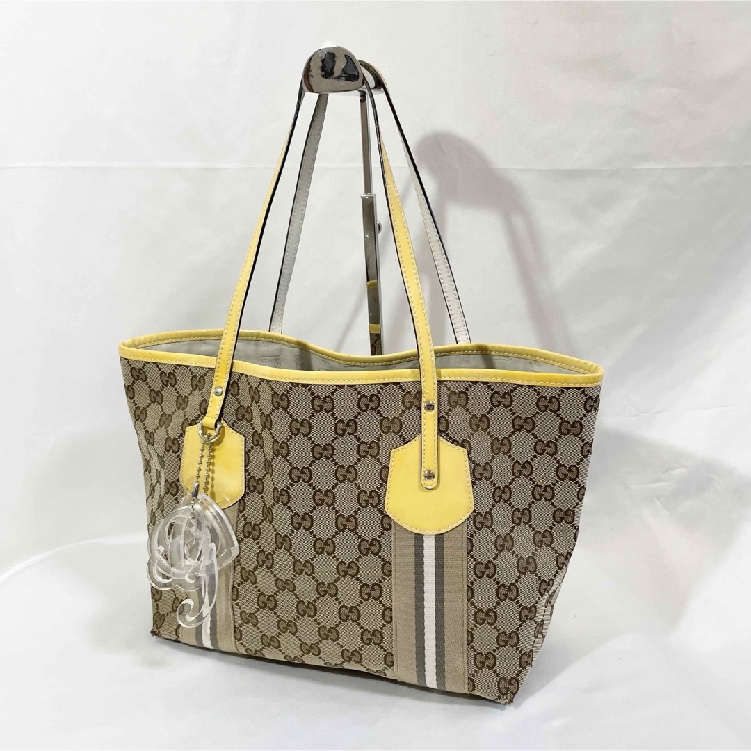 正規品 GUCCI グッチ トートバッグ GGキャンバス ロゴチャーム 正規品 GUCCI グッチ トートバッグ GGキャンバス ロゴチャーム