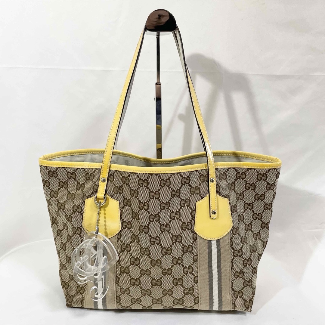 正規品 GUCCI グッチ トートバッグ GGキャンバス ロゴチャーム 正規品 GUCCI グッチ トートバッグ GGキャンバス ロゴチャーム