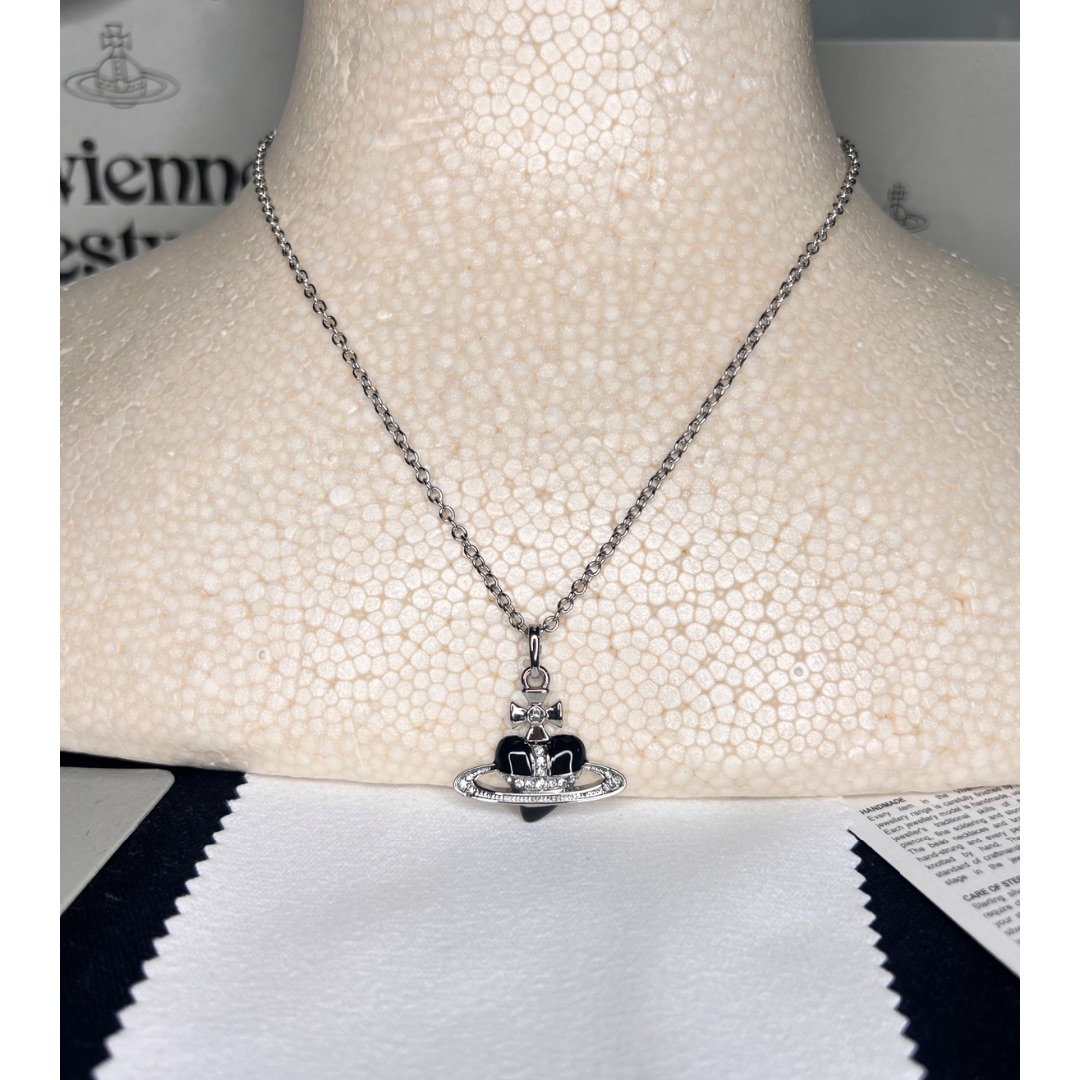 Vivienne Westwood - Vivienne Westwood オーブ ディアマンテ Vivienne Westwood - Vivienne Westwood オーブ ディアマンテ
