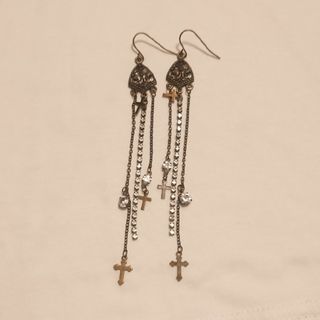 ロングピアス《ゴシック・十字架》(ピアス)