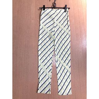 PLEATS PLEASE ISSEY MIYAKE(グリーン・カーキ/緑色系)の新品 PLEATS PLEASE ISSEY MIYAKE(グリーン・カーキ/緑色系)の新品