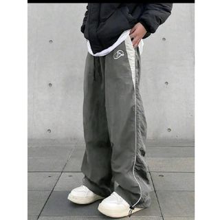 シーイン(SHEIN)の【SHEIN】イージーパンツドローストリング付き(試着のみ)(その他)