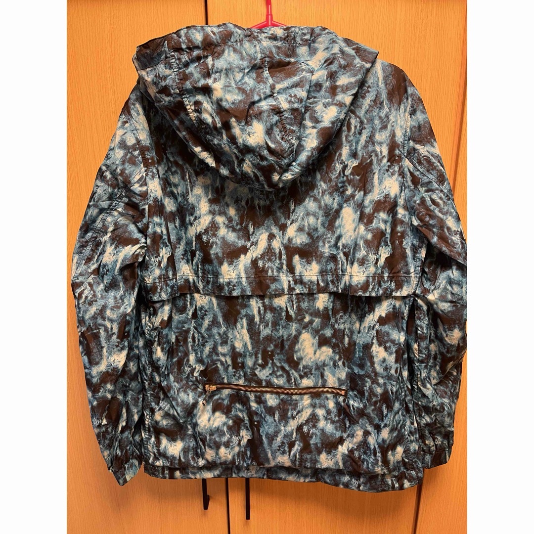 BURBERRY - 正規 22SS BURBERRY バーバリー ナイロン フーディー BURBERRY - 正規 22SS BURBERRY バーバリー ナイロン フーディー