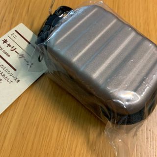 ムジルシリョウヒン(MUJI (無印良品))の無印良品　ミニ　キャリーケース　ベージュ　(ポーチ)