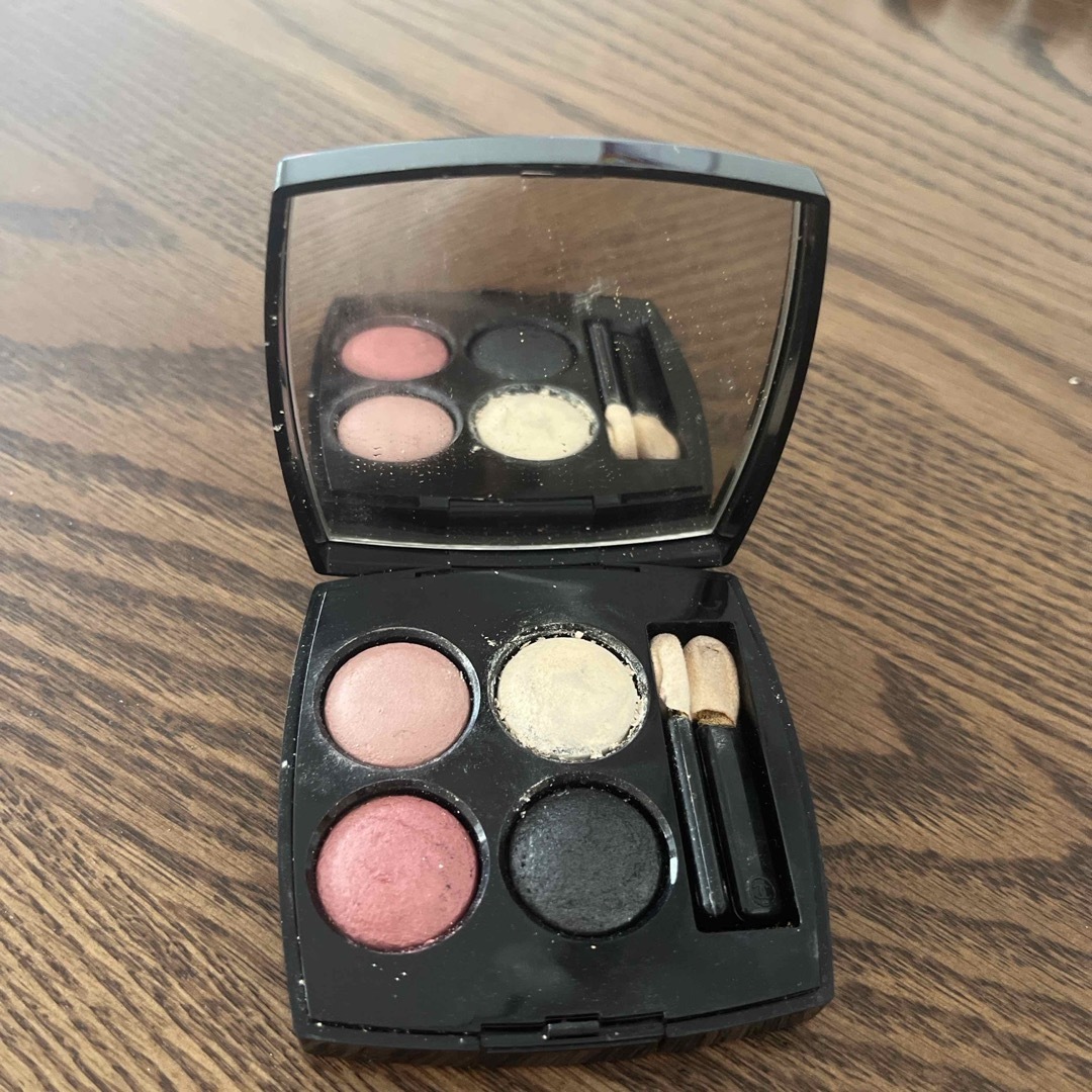 CHANEL - CHANEL アイシャドウの通販 by shop|シャネルならラクマ CHANEL - CHANEL アイシャドウの通販 by shop|シャネルならラクマ