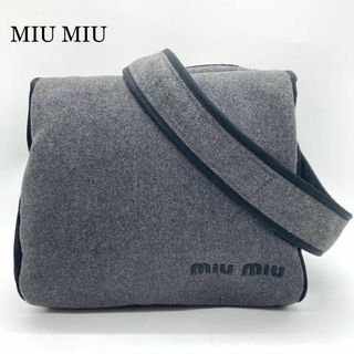 MIU MIU - 【美品】MIU MIU ショルダーバッグ キャンバス ロゴ MIU MIU - 【美品】MIU MIU ショルダーバッグ キャンバス ロゴ