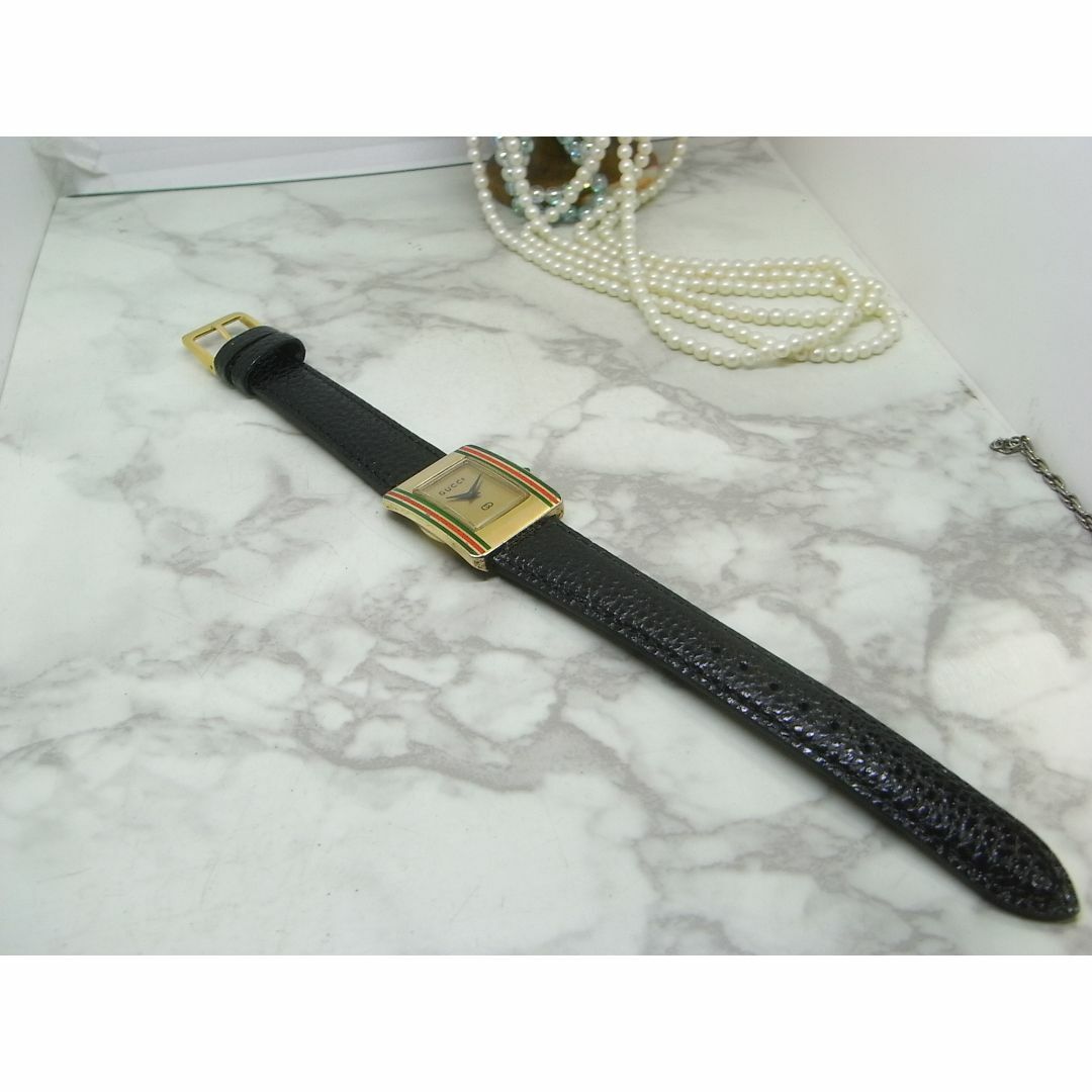 GUCCI - 美品 ヴィンテージ グッチ GUCCI シルバー925 手巻き GUCCI - 美品 ヴィンテージ グッチ GUCCI シルバー925 手巻き