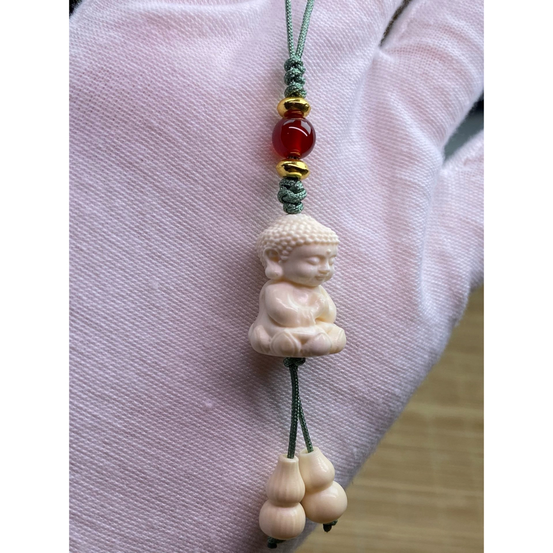 天然マンモス牙美しい手作り彫刻 蓮花小萌え仏 キーホルダー 天然マンモス牙美しい手作り彫刻 蓮花小萌え仏 キーホルダー