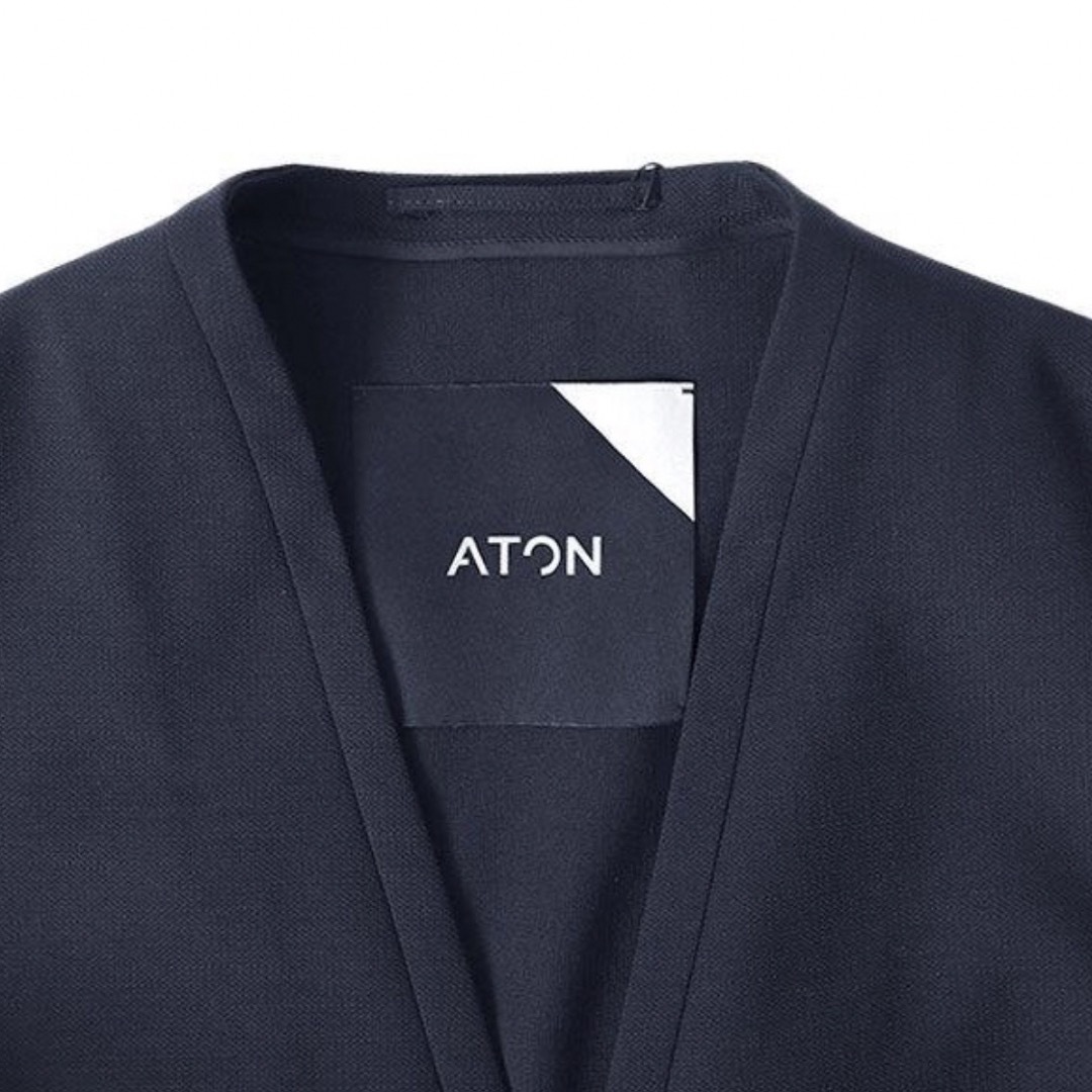 ATON - ATON 未使用品タグ付きノーカラージャケットの通販 by ATON - ATON 未使用品タグ付きノーカラージャケットの通販 by