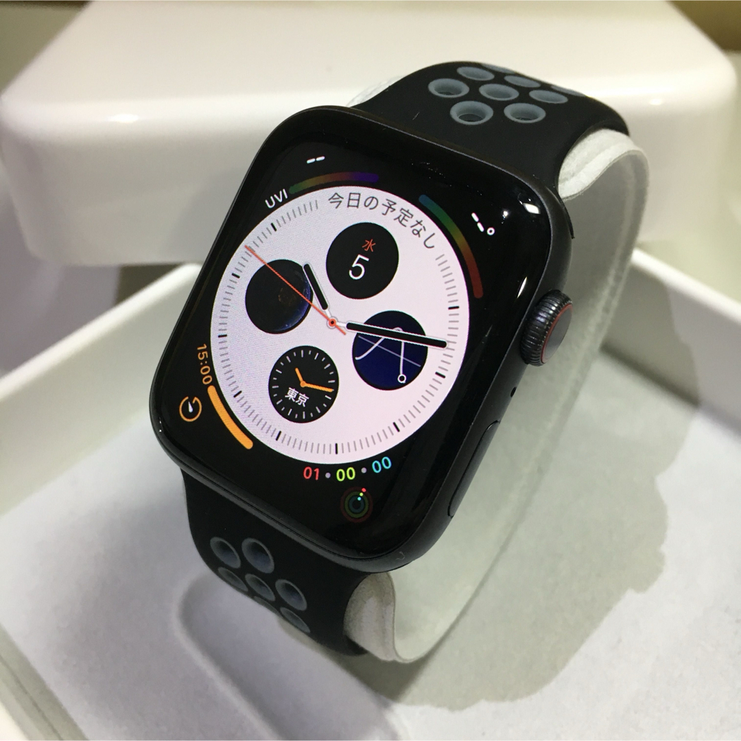 Apple Watch series6 おさまっ GPS 44mm nikeスポーツバンド Apple Watch series6 おさまっ GPS 44mm nikeスポーツバンド
