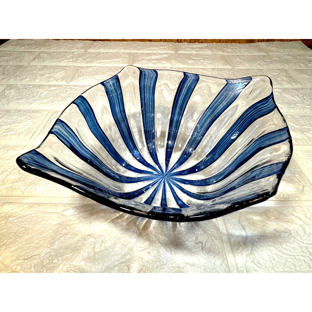 ガラス製器 鉢 金粉入り 作家もの 阪急百貨店で購入 小物入れ インテリア/住まい/日用品のキッチン/食器(食器)の商品写真