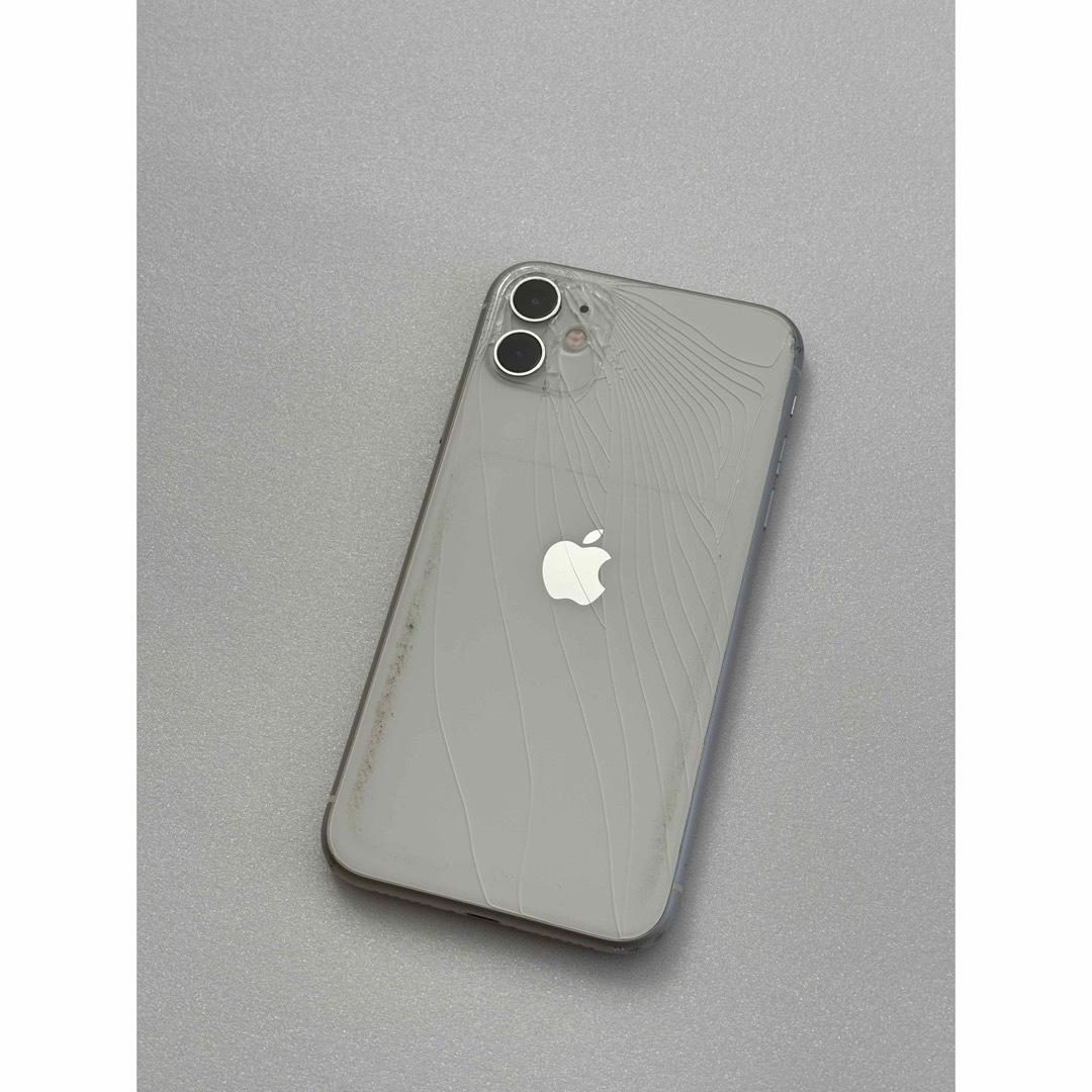 iPhone 11 ホワイト 128GB (SIMフリー) iPhone 11 ホワイト 128GB (SIMフリー)