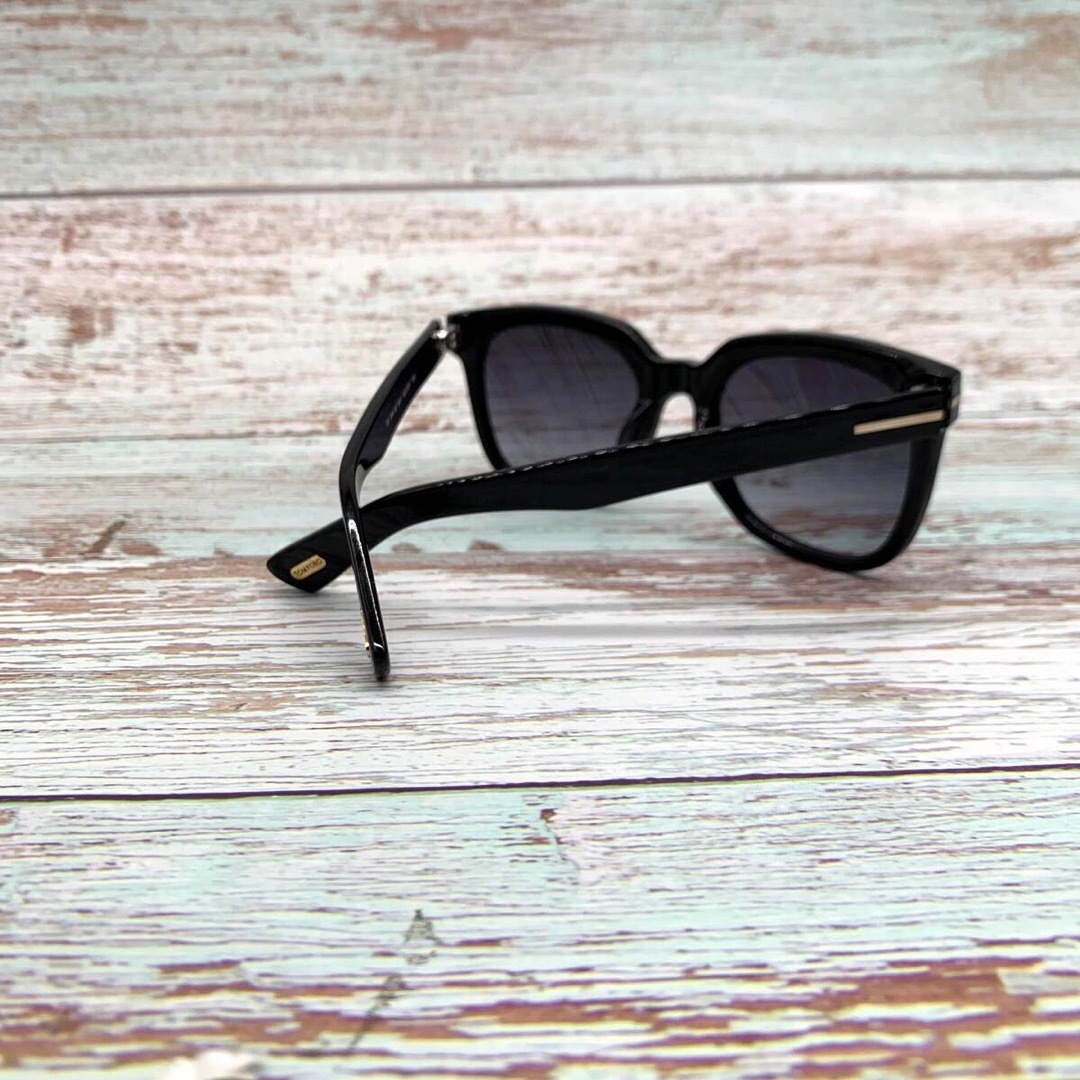 TOM FORD - 未使用 トムフォード 黒 サングラスの通販 by TOM FORD - 未使用 トムフォード 黒 サングラスの通販 by
