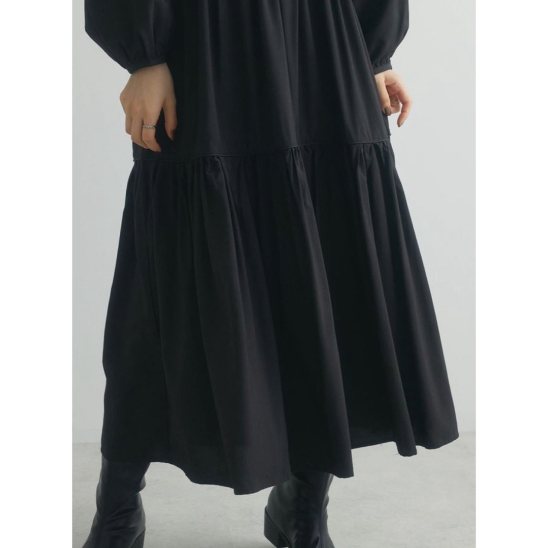 ARMONIA(アルモニア)の【新品 タグ付き】armonia a.ティアード配色パイピングワンピース 完売品 レディースのワンピース(ロングワンピース/マキシワンピース)の商品写真