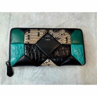 COACH(財布)のフリマアイテム一覧 COACH(財布)のフリマアイテム一覧