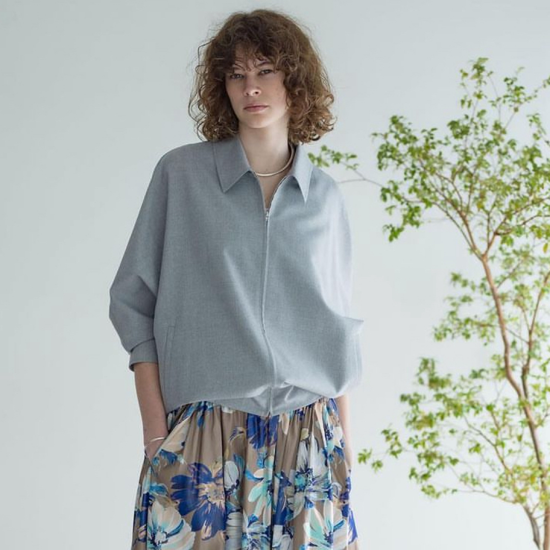 ebure - 美品 ebure ライトウール シャツブルゾン グレー 38 ebure - 美品 ebure ライトウール シャツブルゾン グレー 38