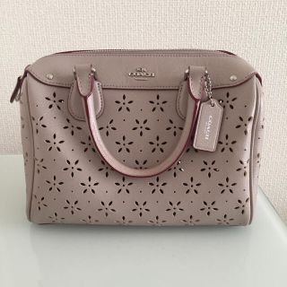 コーチ(COACH)の専用☆最終値下げ！ 春バッグ☆美品 コーチ フローラルレーザーカット(ハンドバッグ)