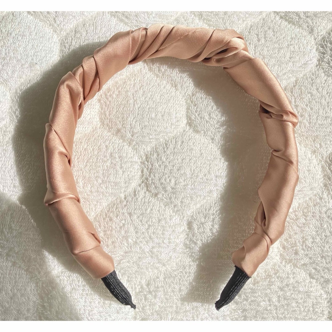 🫧カチューシャ4点セット🫧 レディースのヘアアクセサリー(カチューシャ)の商品写真