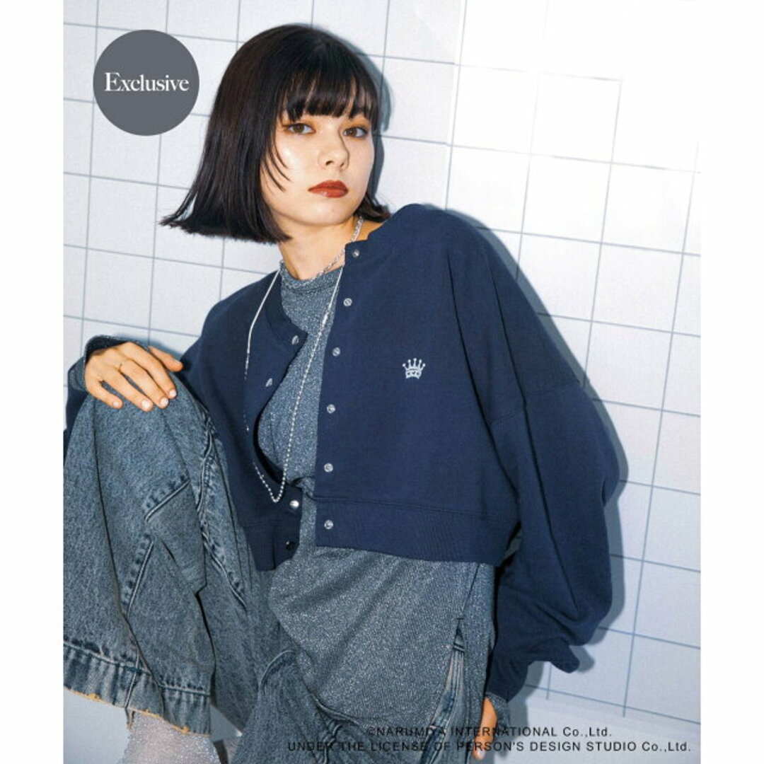 SENSE OF PLACE by URBAN RESEARCH(センスオブプレイスバイアーバンリサーチ)の【NAVY】『別注』ANGEL BLUE*SOP ショートスウェット レディースのトップス(トレーナー/スウェット)の商品写真