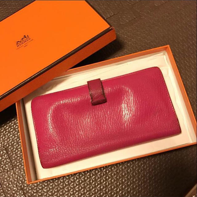 Hermes(エルメス)のエルメス ベアン ピンク ♡ レディースのファッション小物(財布)の商品写真