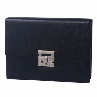 Salvatore Ferragamo(セカンドバッグ/クラッチバッグ)のフリマ Salvatore Ferragamo(セカンドバッグ/クラッチバッグ)のフリマ