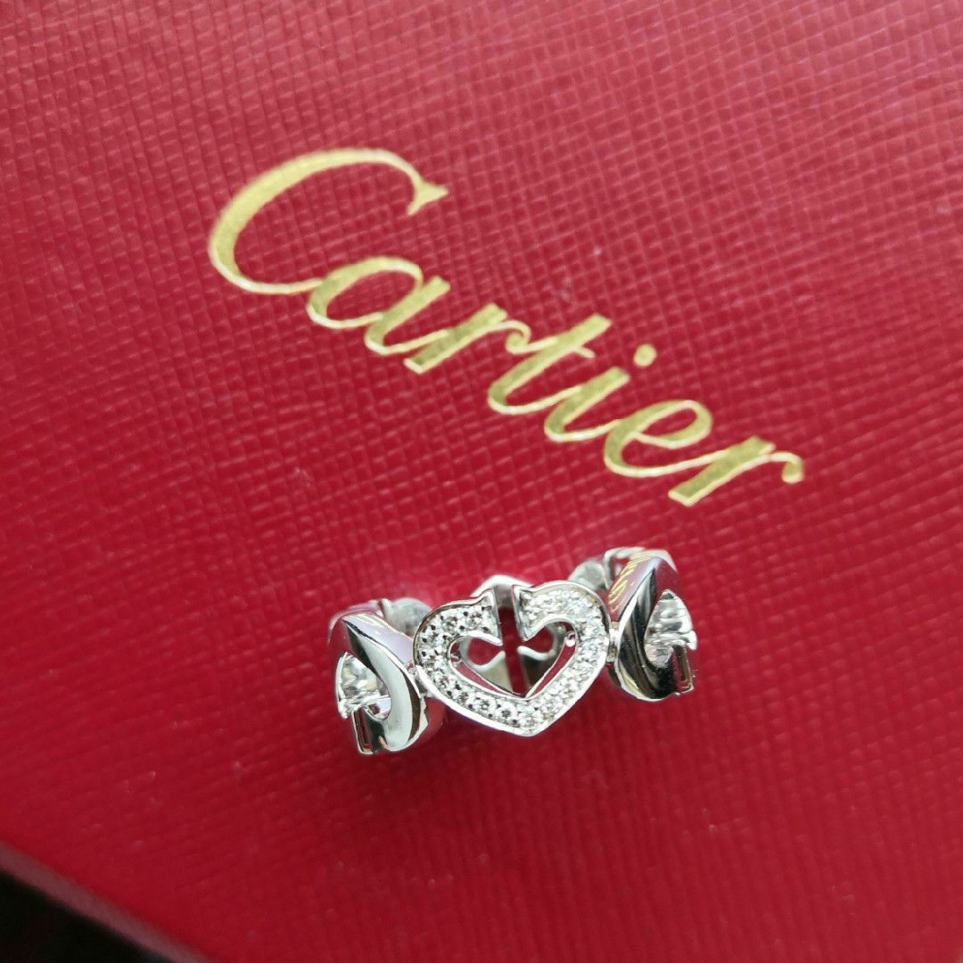 カルティエ cハートダイヤリング 18k ホワイトゴールド カルティエ cハートダイヤリング 18k ホワイトゴールド