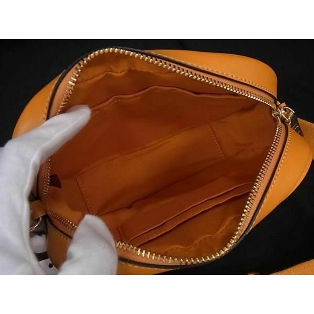 COACH - □新品□未使用□ COACH コーチ PVC×レザー フラワー 花 COACH - □新品□未使用□ COACH コーチ PVC×レザー フラワー 花