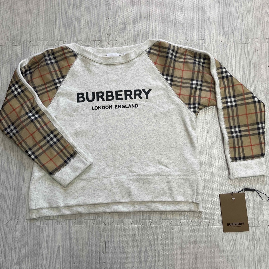 BURBERRY - バーバリー トレーナー 12Yの通販 by らん's shop BURBERRY - バーバリー トレーナー 12Yの通販 by らん's shop