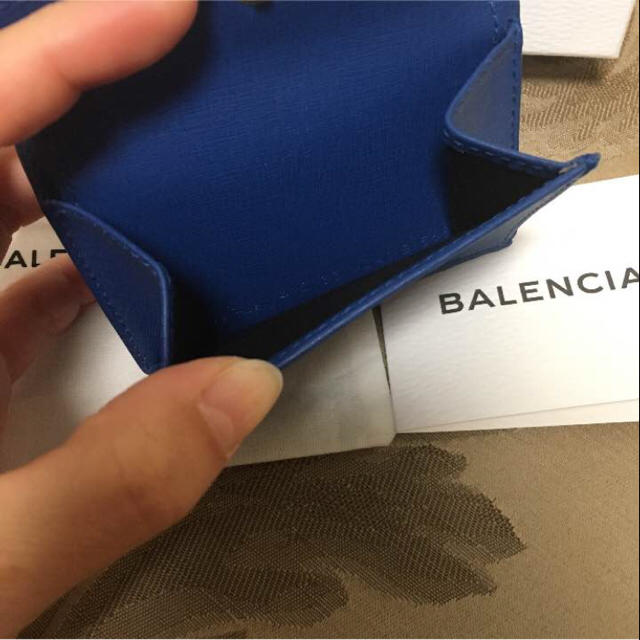 Balenciaga(バレンシアガ)の【完売商品】バレンシアガ 三つ折り財布 レディースのファッション小物(財布)の商品写真