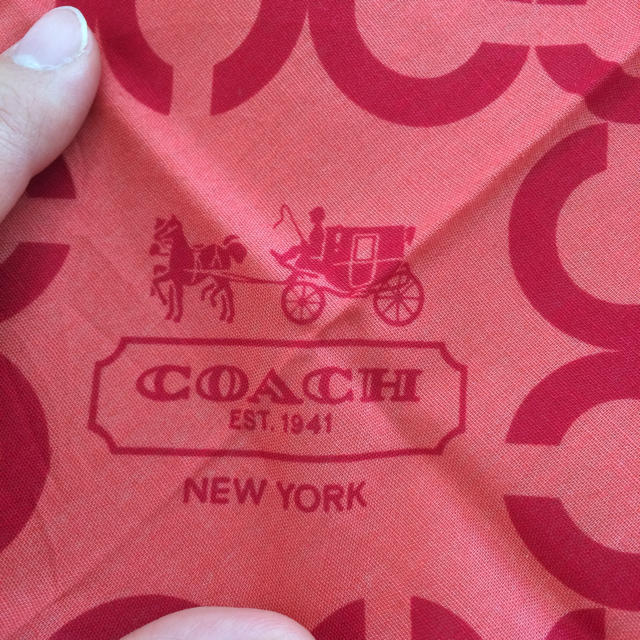 COACH(コーチ)のCOACH ハンカチ 未使用 レディースのファッション小物(ハンカチ)の商品写真