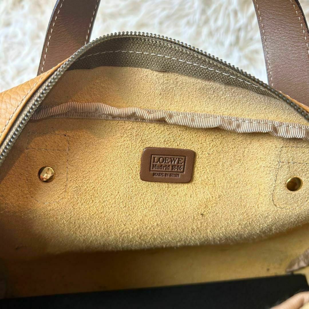 LOEWE ロエベ ミニボストン アナグラム レザー ハンドバッグ LOEWE ロエベ ミニボストン アナグラム レザー ハンドバッグ