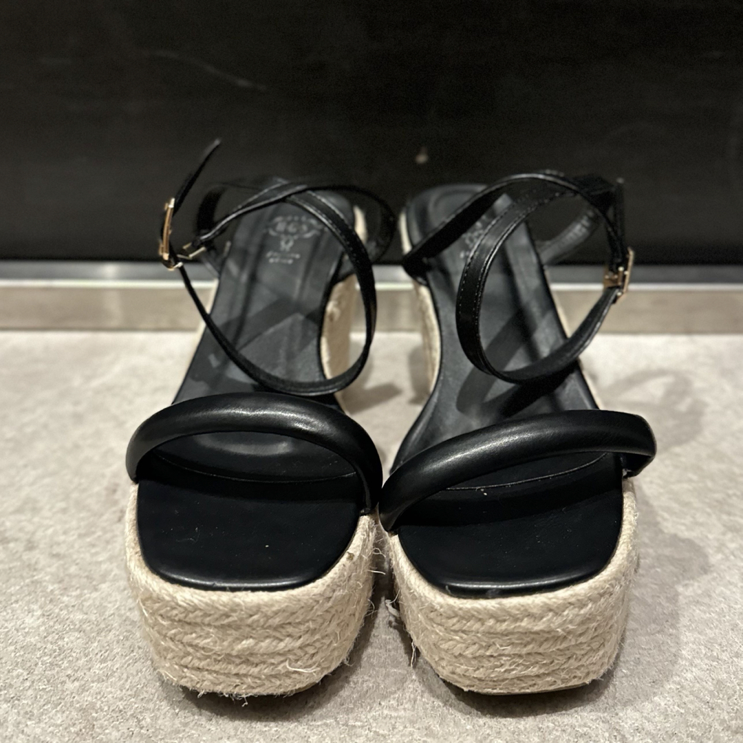 ZARA - ウェッジソールサンダル サンダル ストラップサンダル ブラック 黒の通販 by ぽん|ザラならラクマ ZARA - ウェッジソールサンダル サンダル ストラップサンダル ブラック 黒の通販 by ぽん|ザラならラクマ