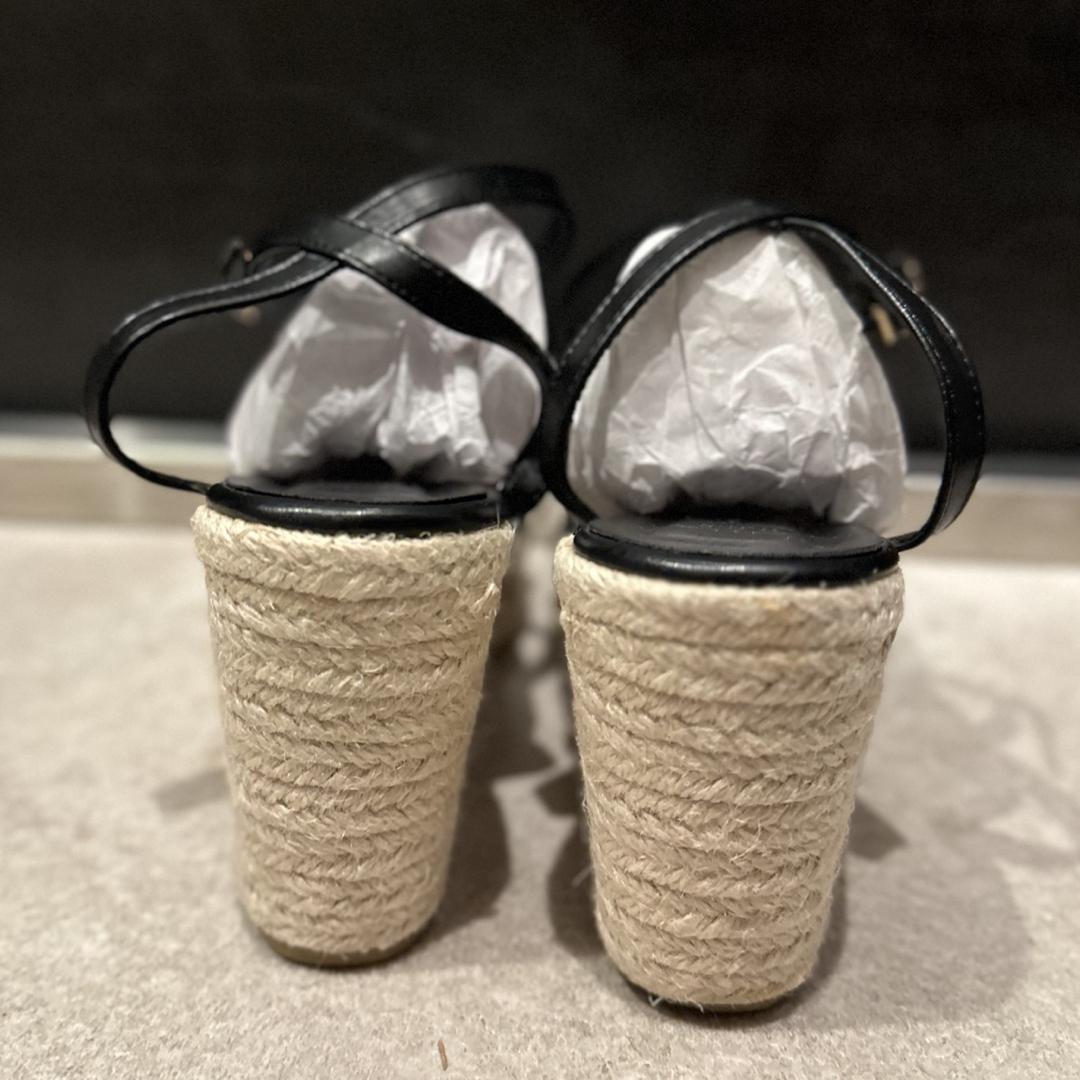 ZARA - ウェッジソールサンダル サンダル ストラップサンダル ブラック 黒の通販 by ぽん|ザラならラクマ ZARA - ウェッジソールサンダル サンダル ストラップサンダル ブラック 黒の通販 by ぽん|ザラならラクマ