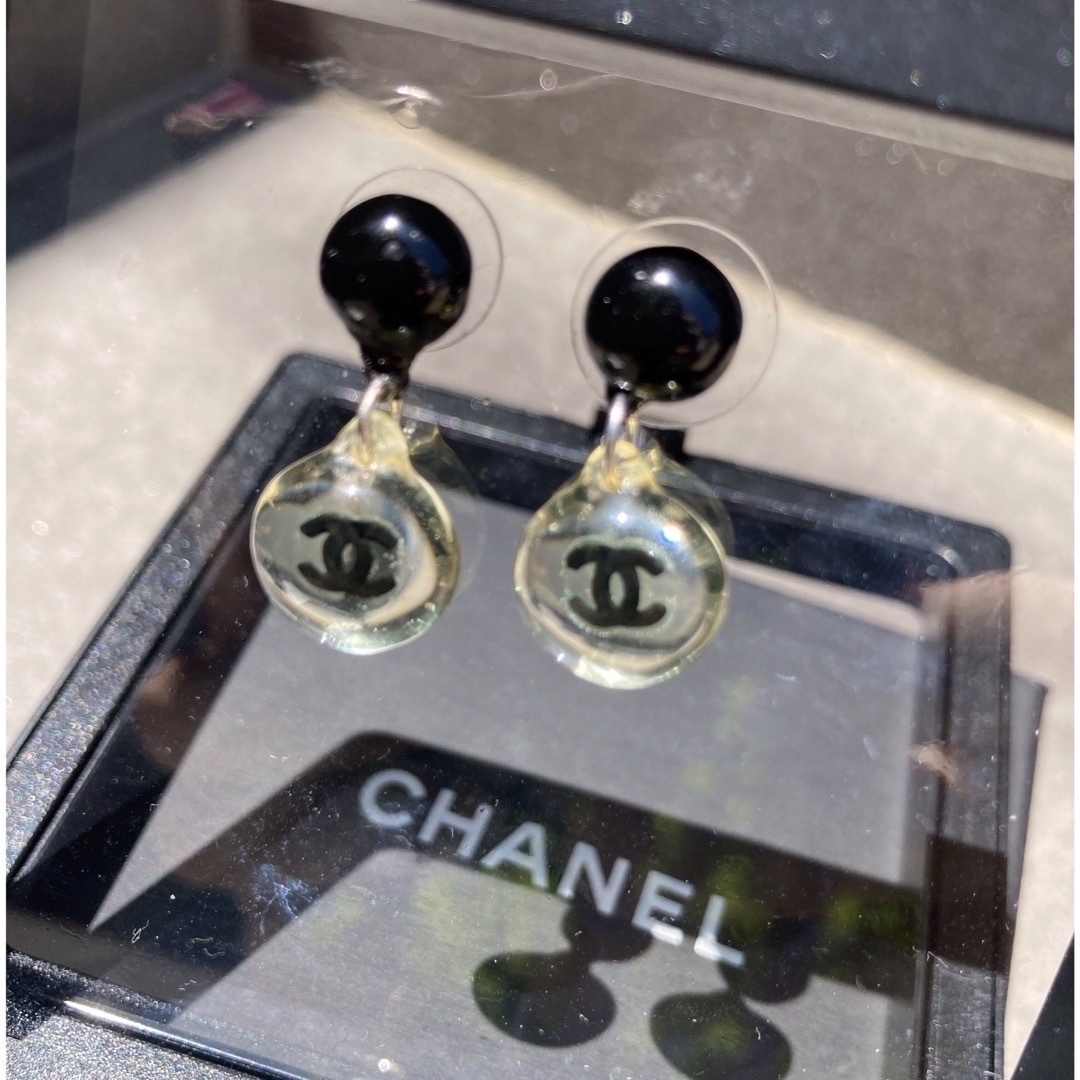 Chanel クリアピアス値下げしました。