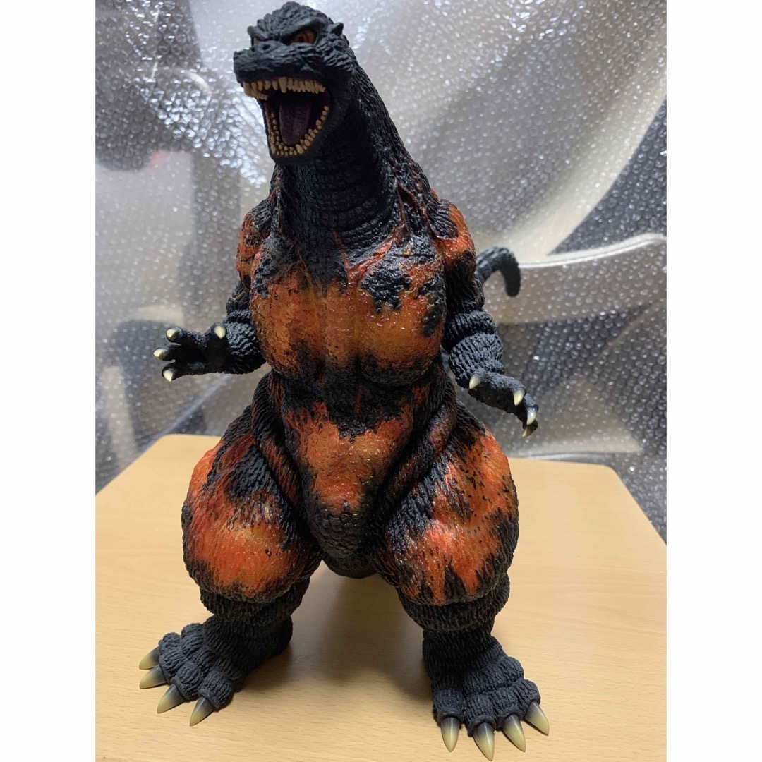 ゴジラ 1995 バーニングクリアver エクスプラス 東宝30cm ゴジラ 1995 バーニングクリアver エクスプラス 東宝30cm