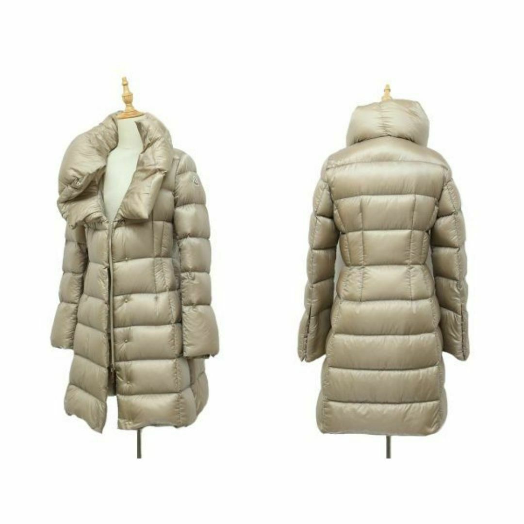 MONCLER - HGSA274/MONCLER LAVEDAN GIUBBOTTO ダウンコートの MONCLER - HGSA274/MONCLER LAVEDAN GIUBBOTTO ダウンコートの