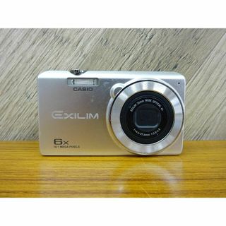 カシオ(CASIO)の宇180/ CASIO カシオ EXILIM デジタルカメラ (コンパクトデジタルカメラ)