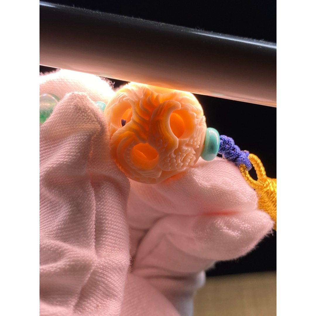 天然マンモス牙美しい手作り彫刻 鬼工球 キーホルダー 天然マンモス牙美しい手作り彫刻 鬼工球 キーホルダー