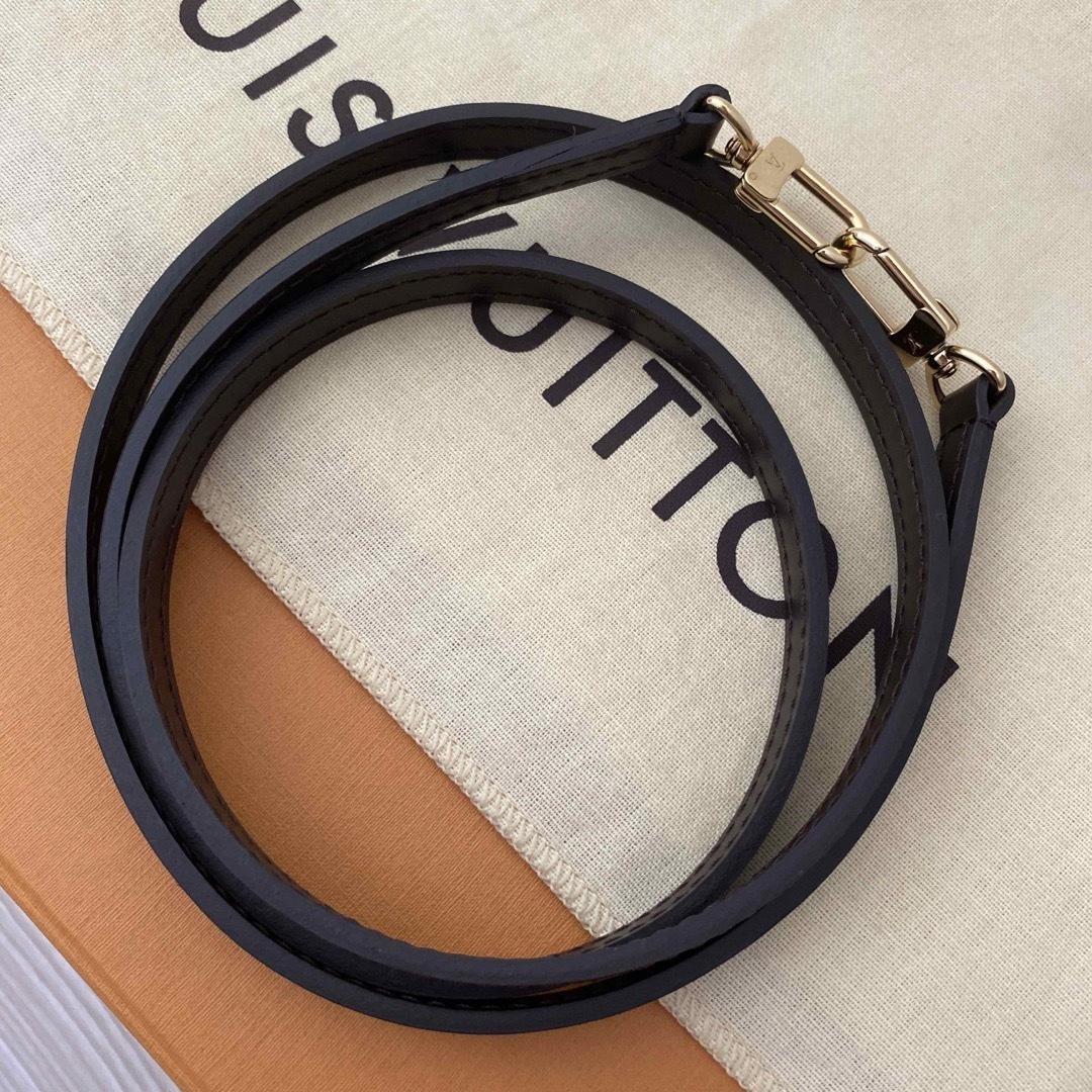 LOUIS VUITTON - 極美品! ☆ヴィトン☆ ダミエ アルマBB LOUIS VUITTON - 極美品! ☆ヴィトン☆ ダミエ アルマBB