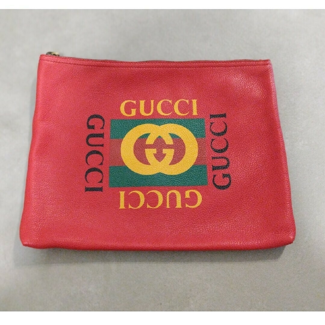 GUCCI レザー クラッチバッグ ポートフォリオVINTAGE LOGO GUCCI レザー クラッチバッグ ポートフォリオVINTAGE LOGO